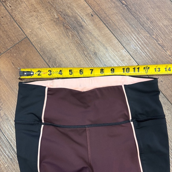 Athleta Women's Velocity Colorblock Stash Pocket Capri Legging Pants Sz XS Black - Picture 7 of 9
